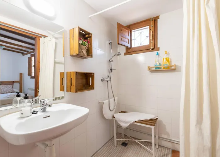 Econatur アパート